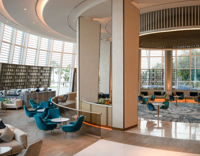 High_resolution_300dpi-Jumeirah-Beach-Hotel---Pearl-Lounge---Lobby-web.jpg