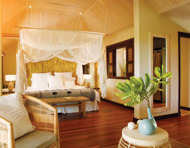 DES-50-00C-BD02H-Beach-Suites.jpg