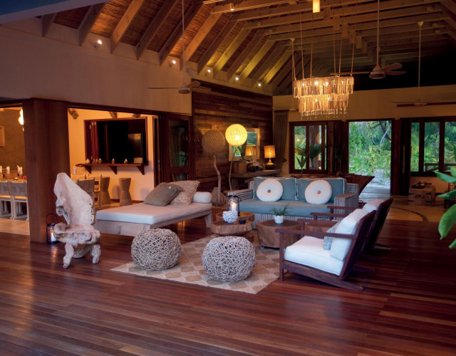 DES-50-00X-OT01H-retreat-living-area.jpg