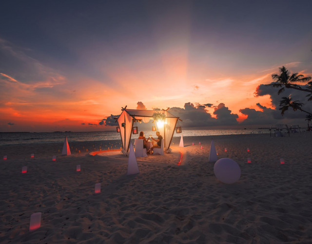Destination-Dining.jpg