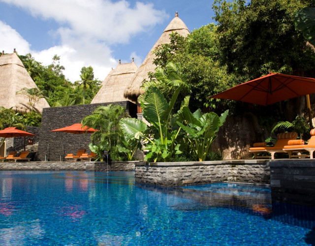 MAI-50-00c-SW04H-Swimming-Pool.jpg