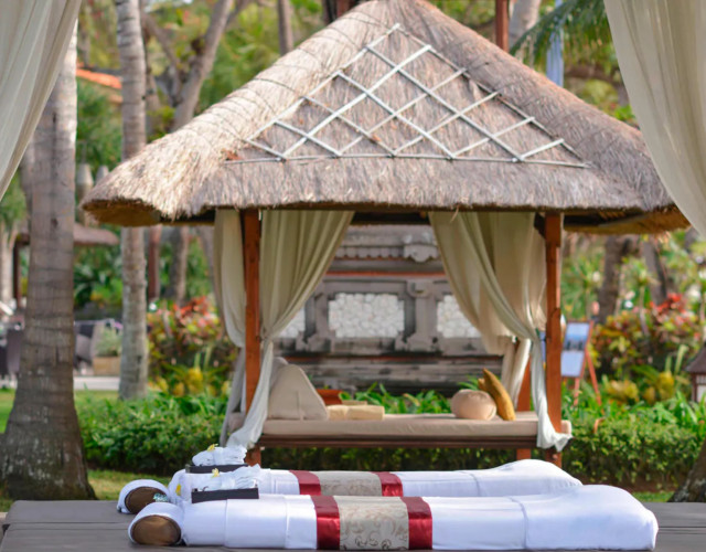 Lagoon-SPA--Gazebo.jpg