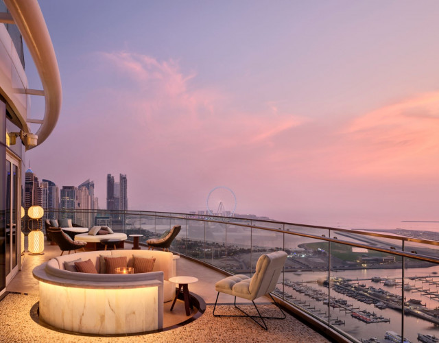 W-Dubai---Mina-Seyahi_E-WOW-Suite-Terrace.jpg