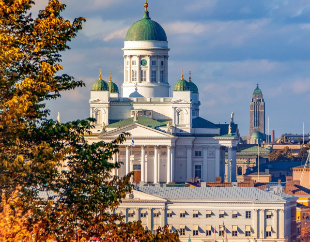 senate-square-helsinki.jpg