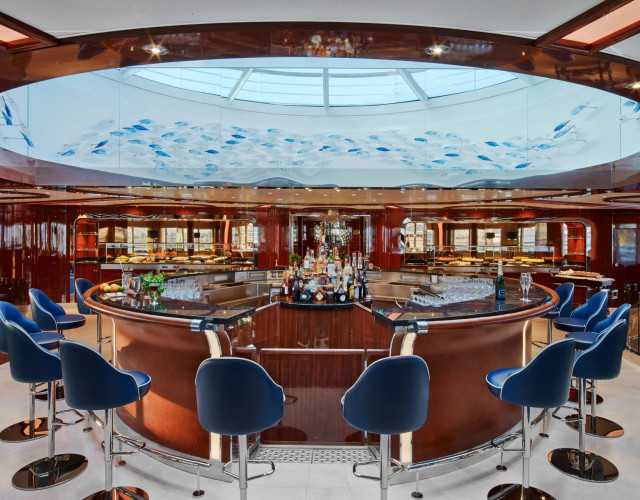 Seabourn_Encore_68ObservationBar_EL16B79.jpg