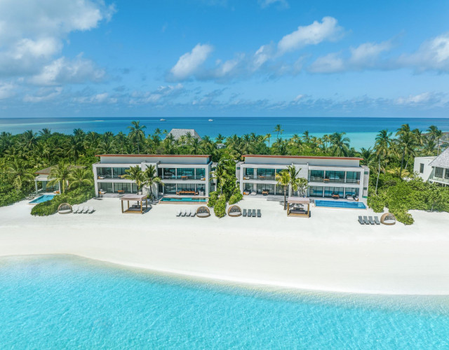 Two-Four-Bedroom-Beach-Residences_KV_.jpg