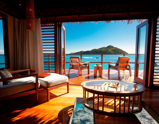 LLR-0344-View-from-an-over-water-bure-bed.jpg