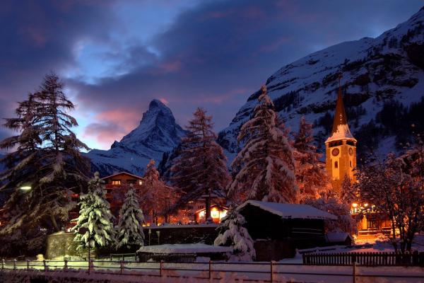 Designhotel Matterhorn Focus  ****S Zermatt, Švica