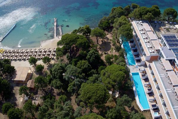 Skopelos in Skiathos *****