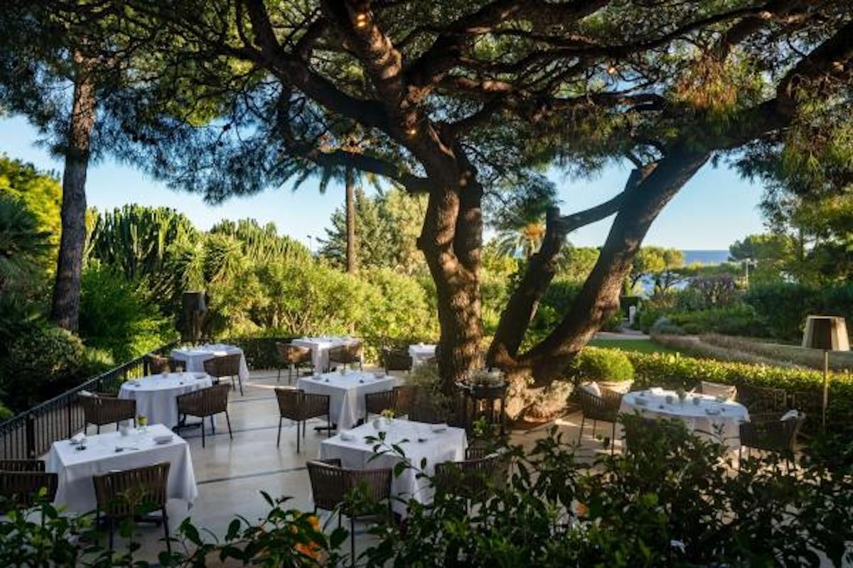 Francija, Evropa, hotel, Resort, restavracija, bar