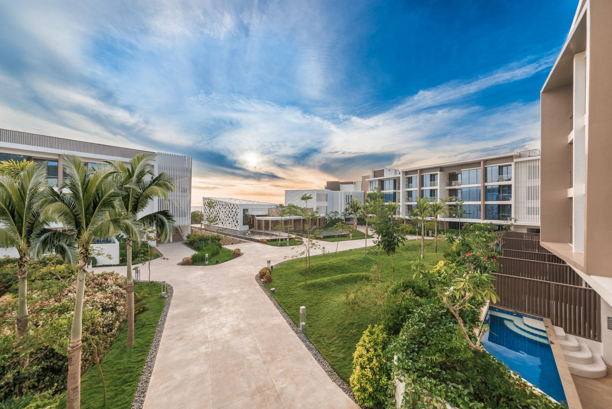 Crimson Resort & Spa Boracay *****