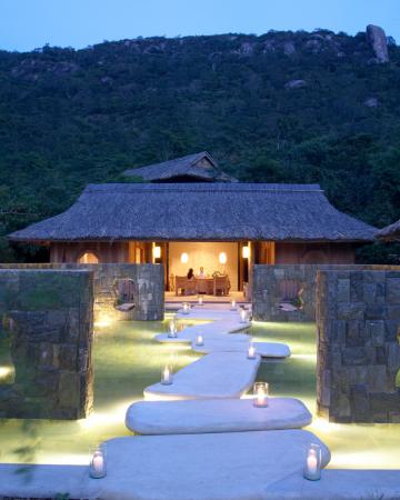 Six Senses Ninh Van Bay *****, Vietnam