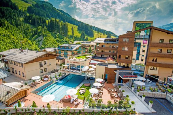 Premium Alpinresort Sport & Spa ****, Saalbach, Avstrija