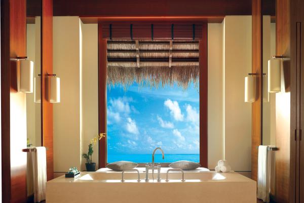 plaža, Maldivi, resort, morje, vila, soba, suita, kad, kopalnica