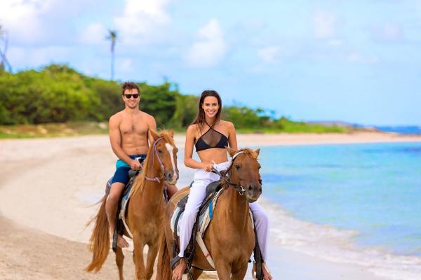 Coconut Bay Beach Resort & Spa *****