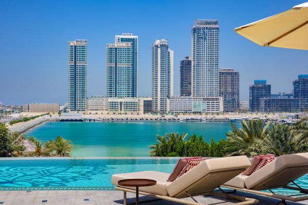 W Dubai Mina Seyahi *****, Dubaj