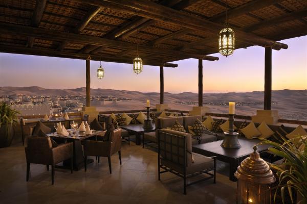 Abu Dhabi, bližnji vzhod, morje, hotel, bar, restavracija