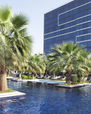 Abu Dhabi, bližnji vzhod, hotel, bazen