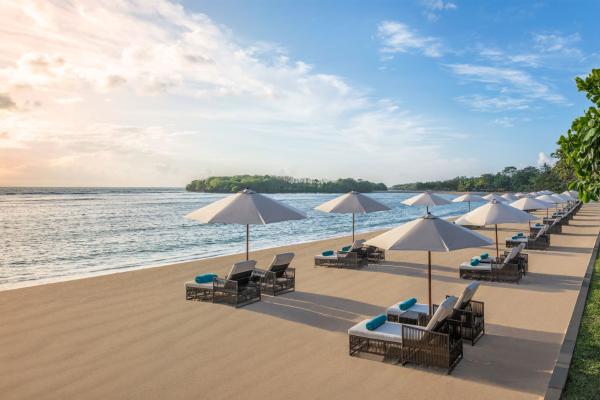 Komaneka at Tanggayuda 4* in The Laguna, a Luxury Collection Resort & Spa 5*