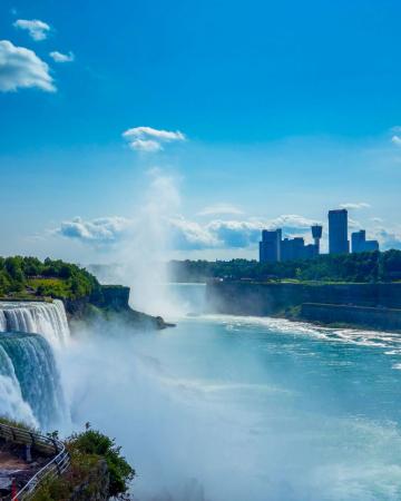 New York in Niagarski slapovi